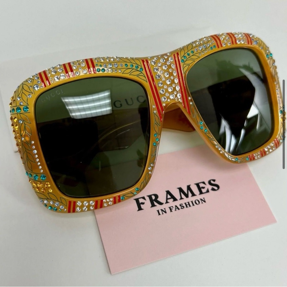 GUCCI HOLLYWOOD FOREVER 0498 Honey Green Floral Crystal Unisex Sunglass GG0498S
